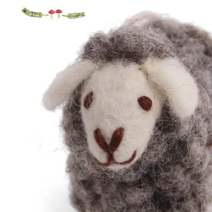 En Gry & Sif little woolly sheep - grey