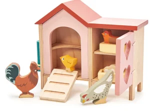 Little Wooden Hen House