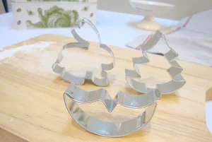 Standard biscuit cutters - bunny / tree / moon