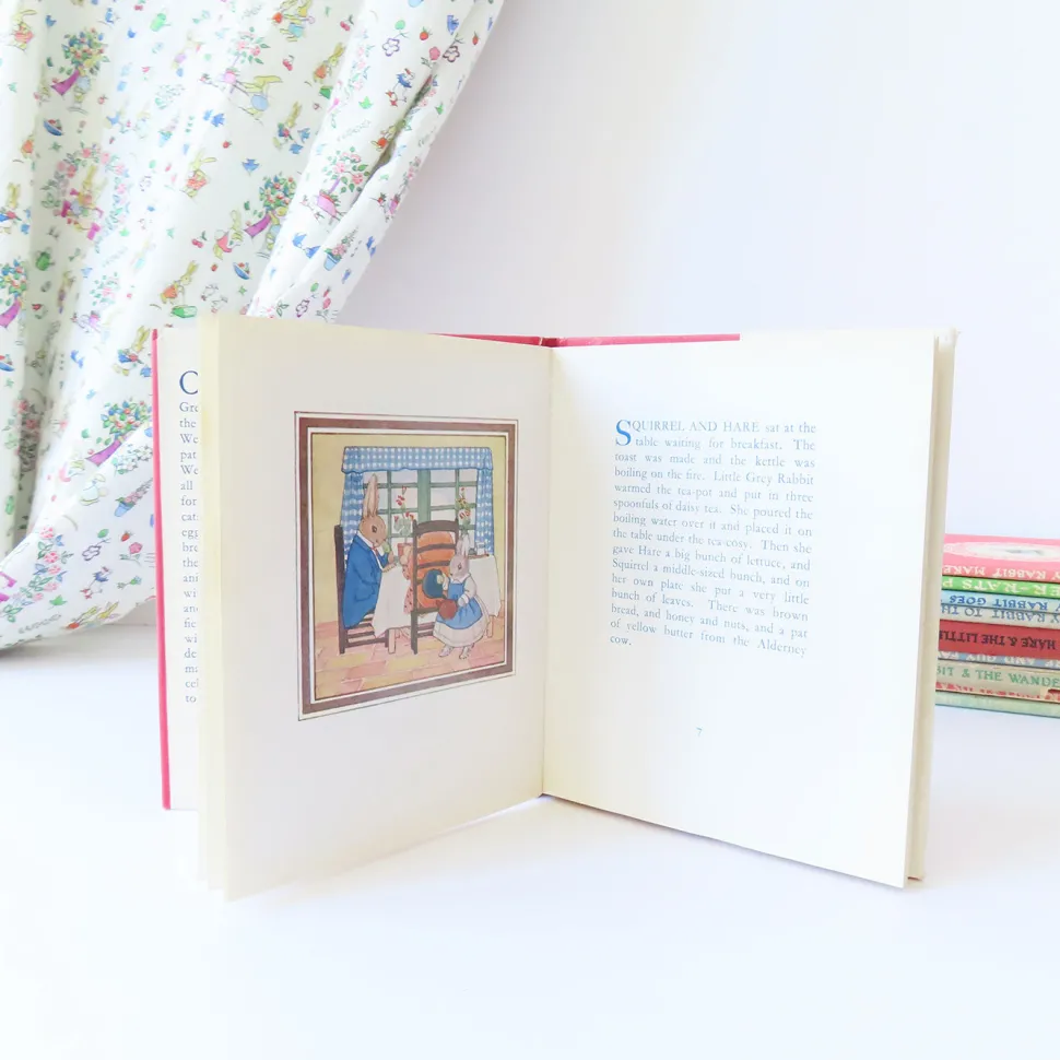 VINTAGE book - Hare Joins the Home Guard (1970)