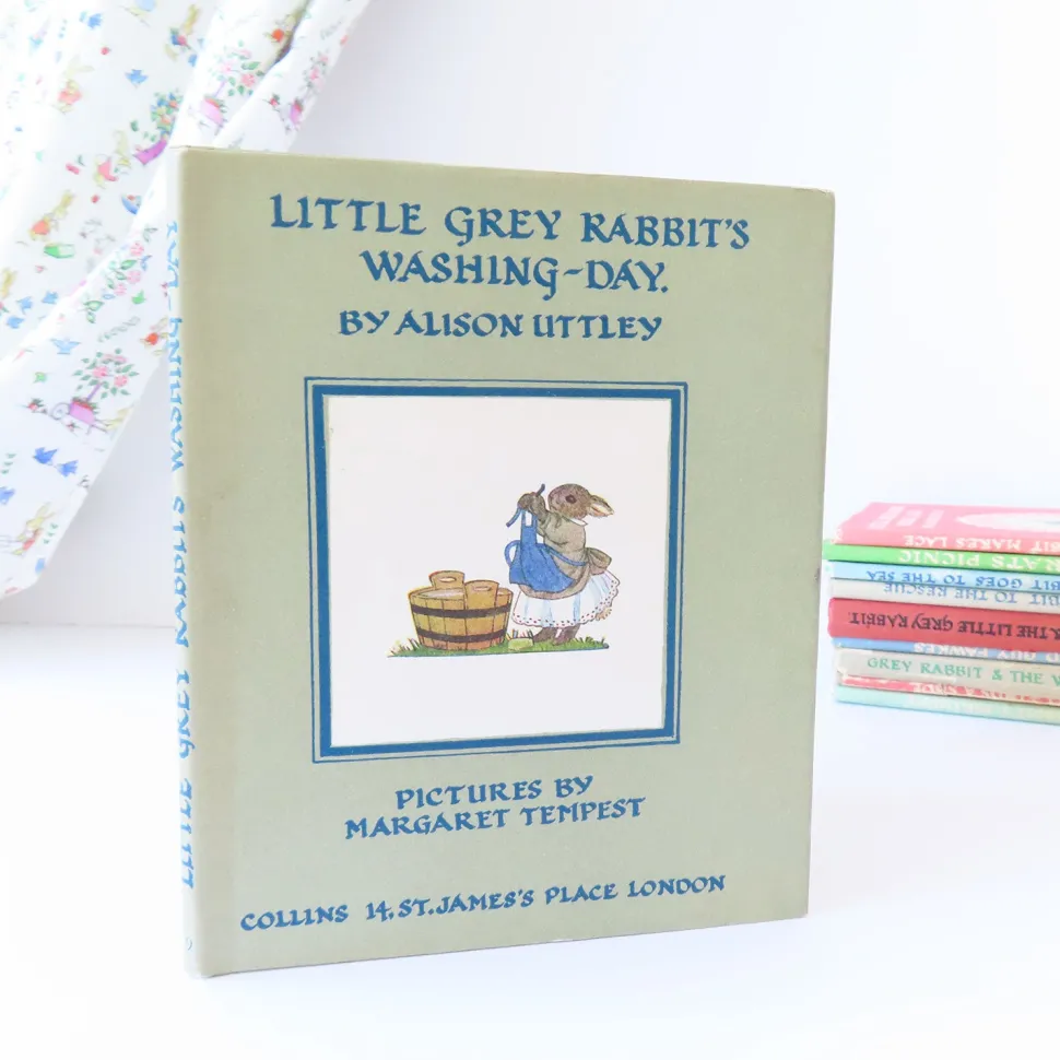 VINTAGE book - Little Grey Rabbit's Washing-Day with DJ (1969)