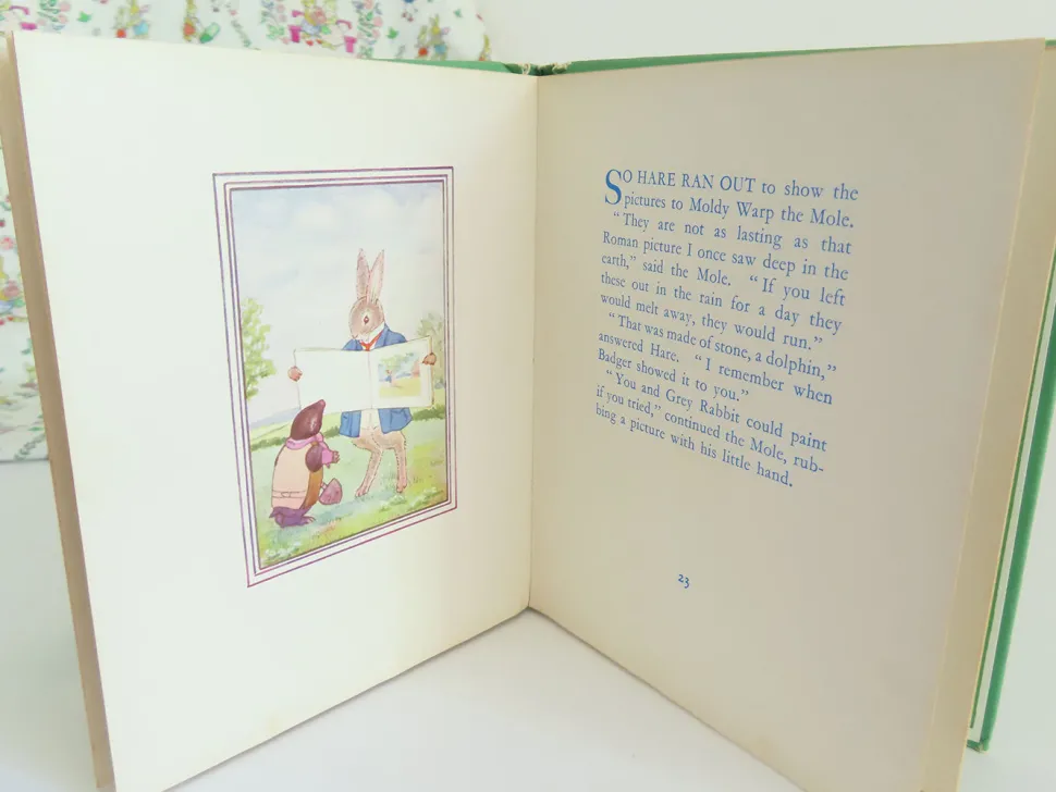 VINTAGE book - Little Grey Rabbit's Paint-Box (1970)