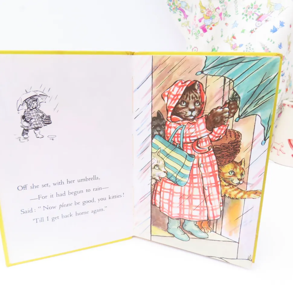 VINTAGE Ladybird book - Five Little Kittens (1966)