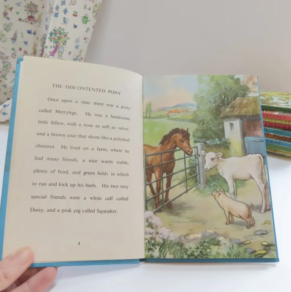 VINTAGE Ladybird book - The Discontented Pony (late 1970s)